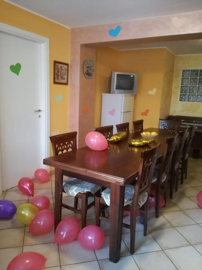 Villa Annamaria Montesilvano Bagian luar foto